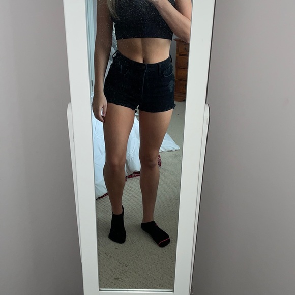 black hollister high waist mom shorts 3inch size 5 (27) - Picture 2 of 2